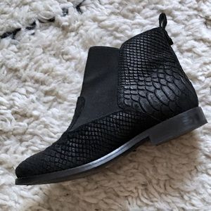 ASOS Chelsea Boot in Black Suede Snakeskin